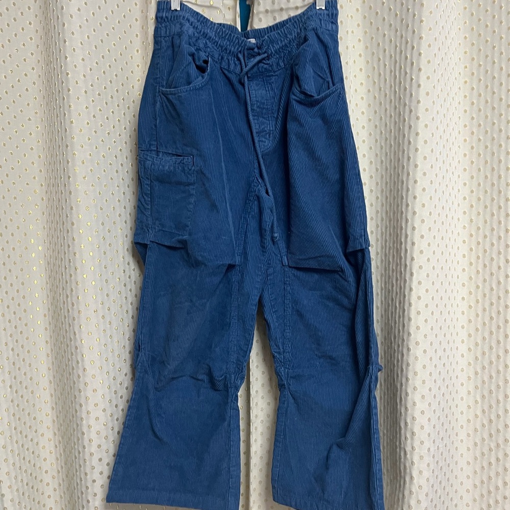FREE PEOPLE WE THE FREE
Modern Love Pull-On Cord Jeans | Navy